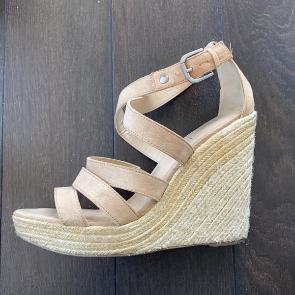 Wedge heels - Picture 2 of 6